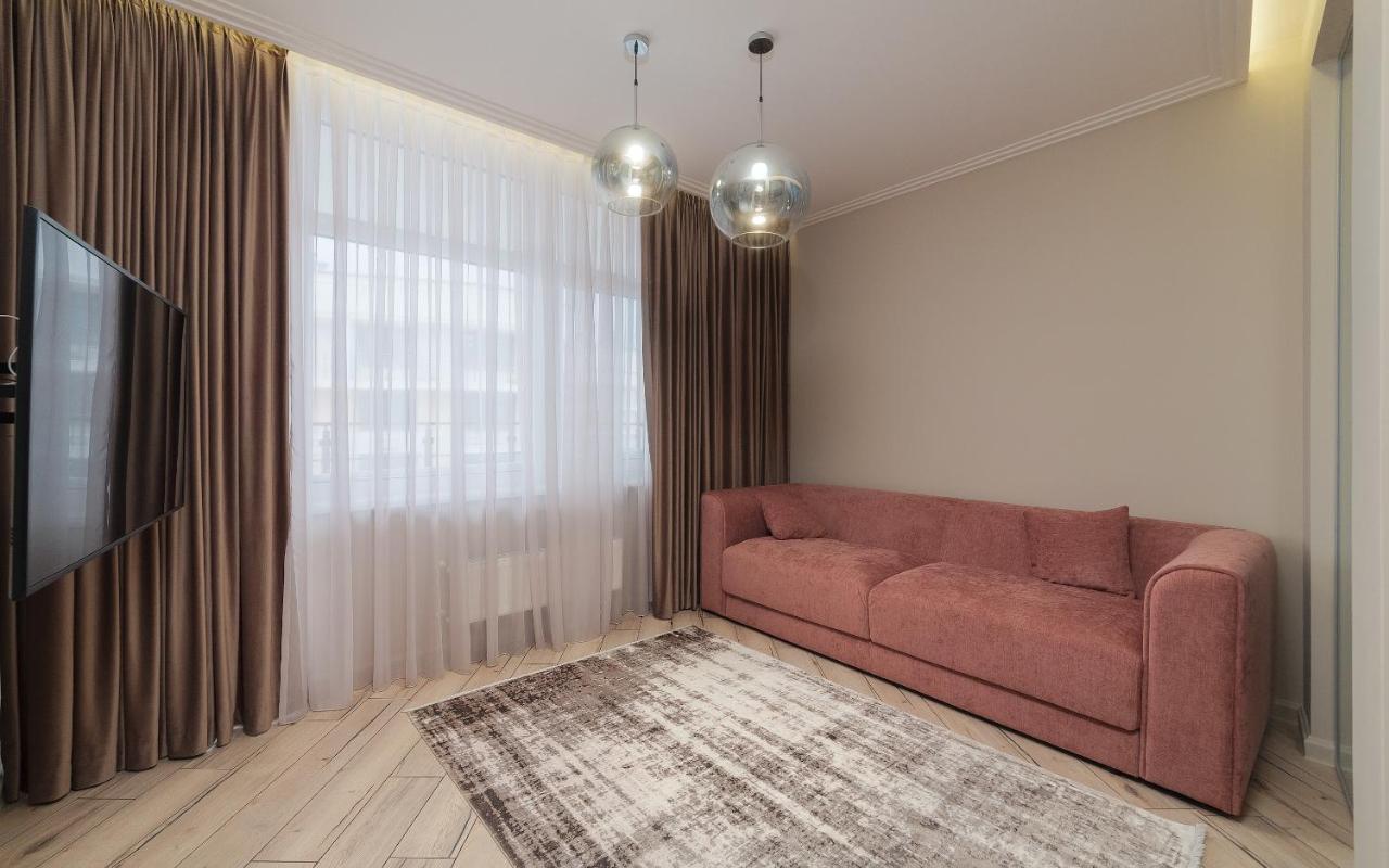 Wowell Apartments Odessa Exterior photo